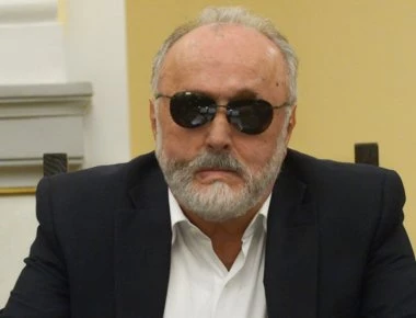 Παραδοχή Κουρουμπλή: Δεν έχει γίνει μελέτη για τις τσούχτρες σε Πατραϊκό και Κορινθιακό